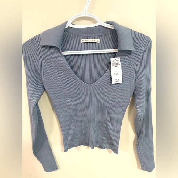 Crop Top Long Sleeve Shirt - Picture 1 of 3